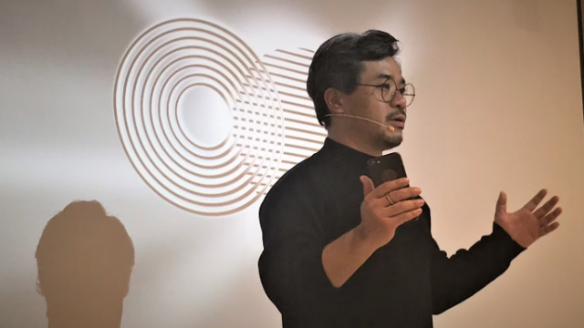 謝昆霖認為新的網路工作模式可以提高學生作業的效率